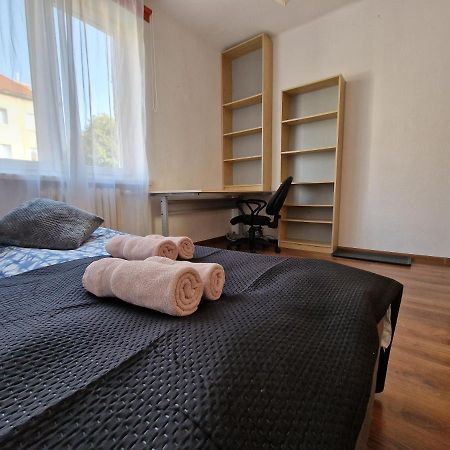 R Mieszkanie Cale Albo Pokoj Bllisko Wszystko Apartment กดัญสก์ ภายนอก รูปภาพ